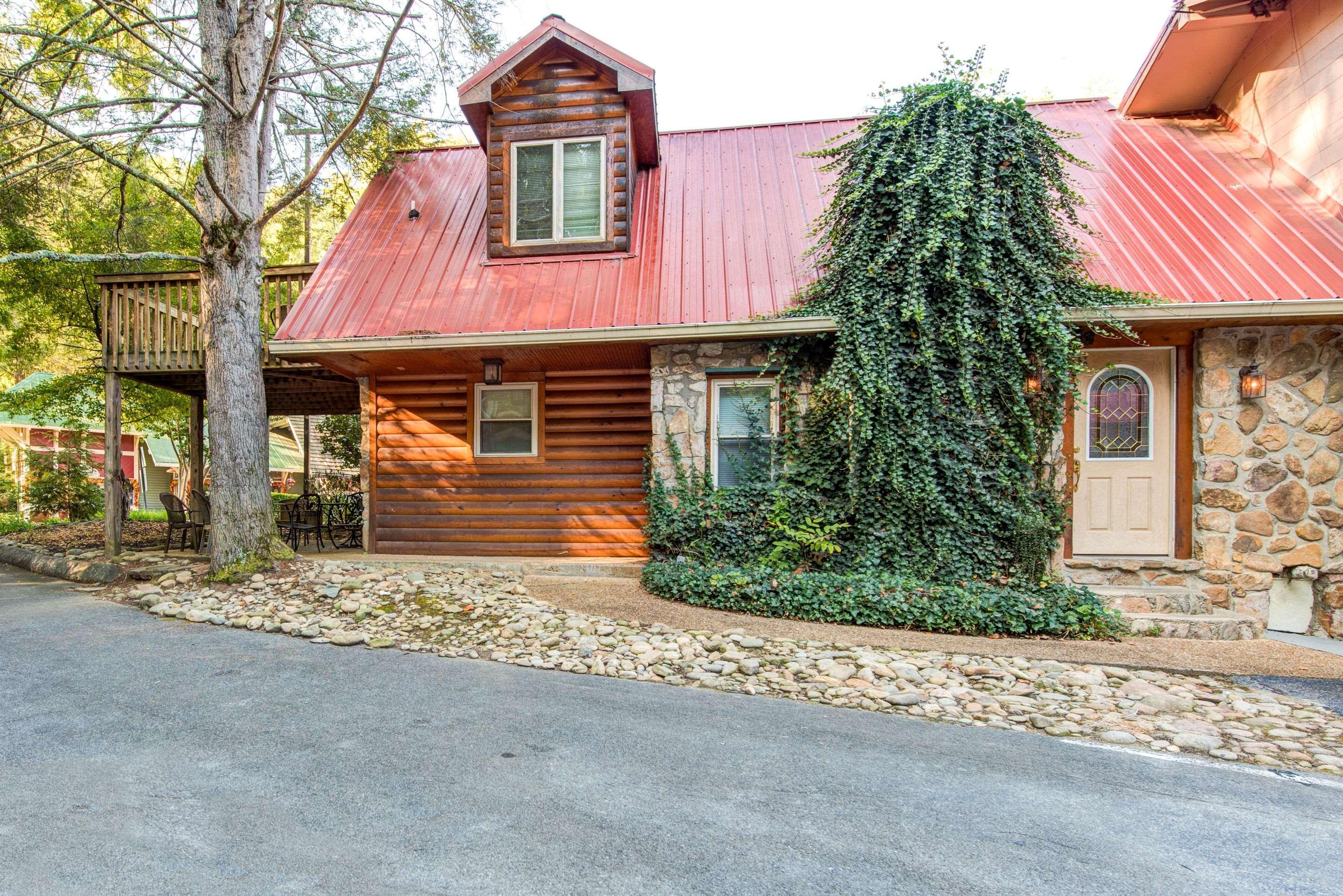 Quality Inn Creekside - Downtown Gatlinburg Εξωτερικό φωτογραφία