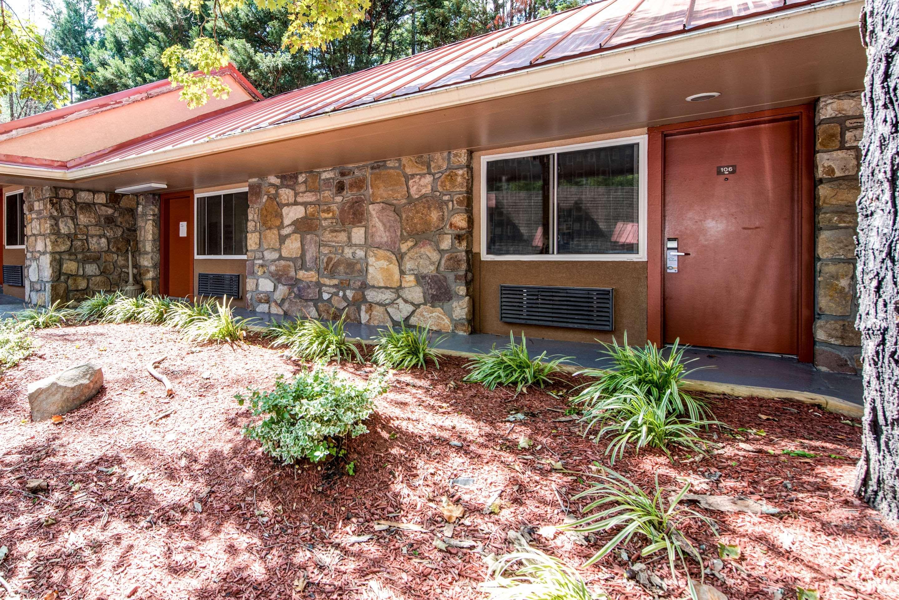Quality Inn Creekside - Downtown Gatlinburg Εξωτερικό φωτογραφία