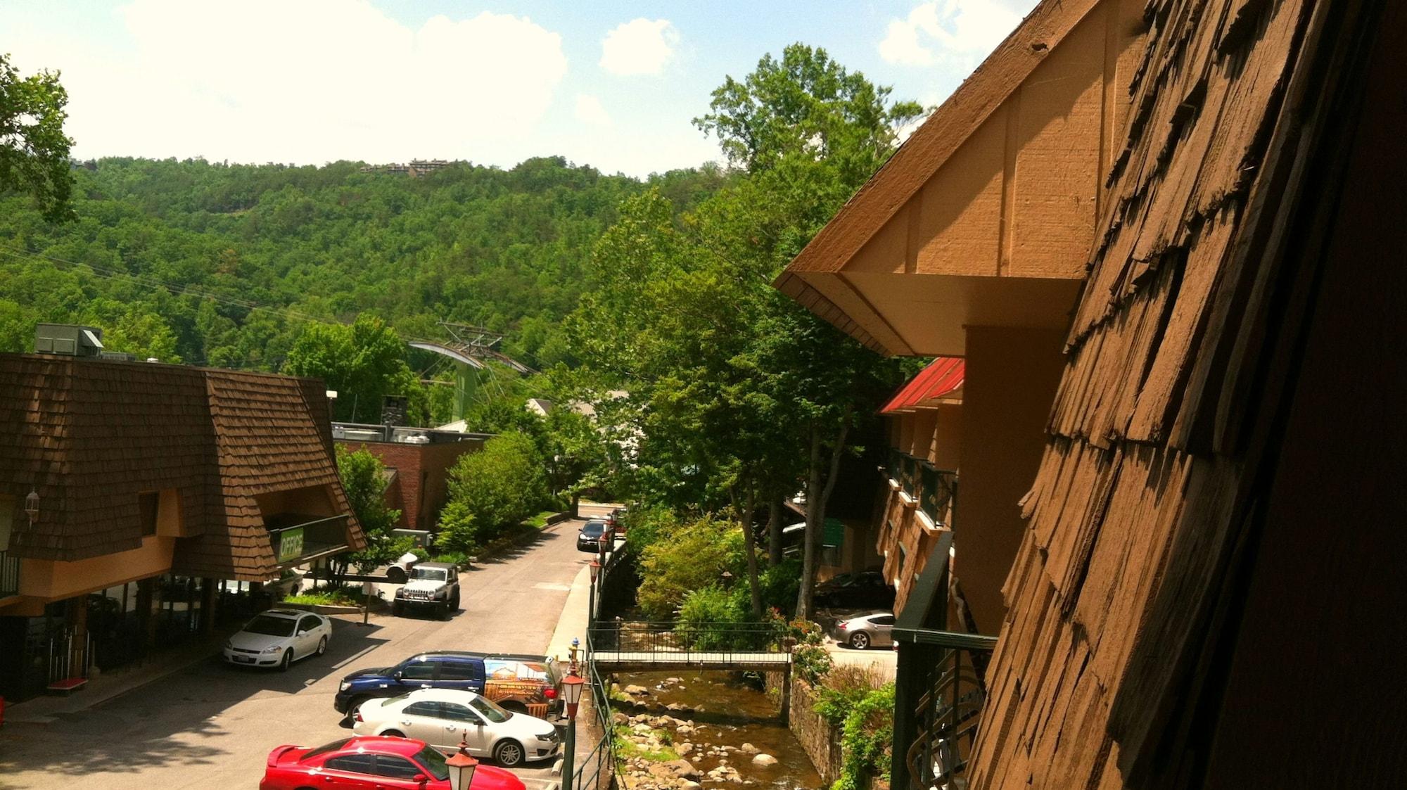Quality Inn Creekside - Downtown Gatlinburg Εξωτερικό φωτογραφία