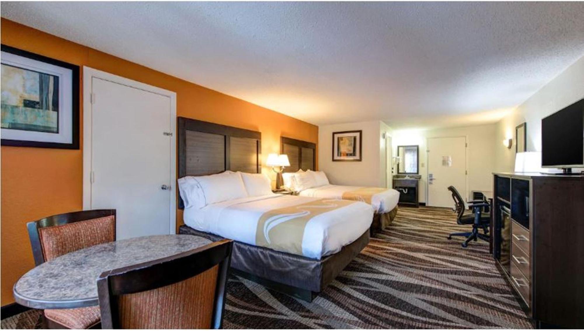Quality Inn Creekside - Downtown Gatlinburg Εξωτερικό φωτογραφία