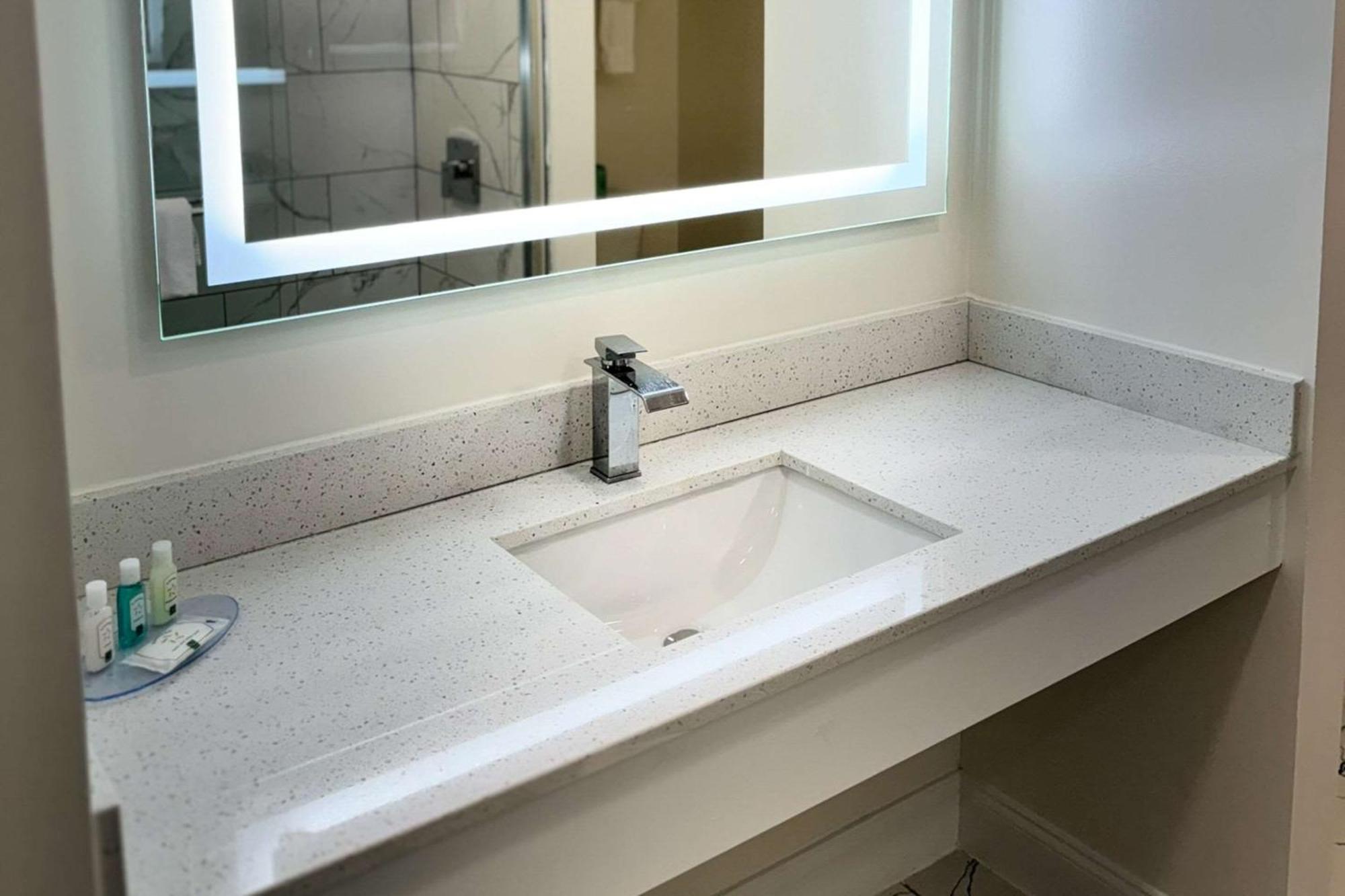 Quality Inn Creekside - Downtown Gatlinburg Εξωτερικό φωτογραφία