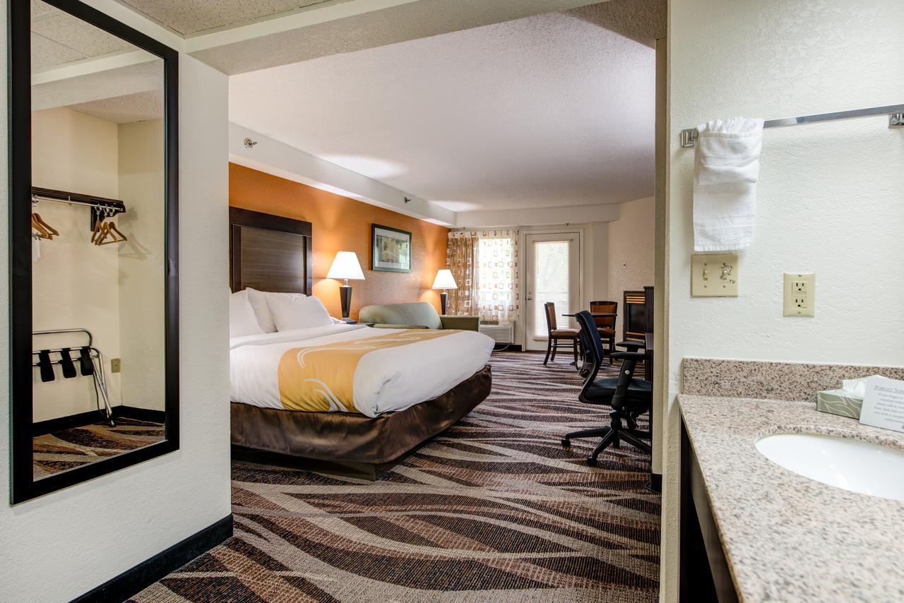 Quality Inn Creekside - Downtown Gatlinburg Εξωτερικό φωτογραφία